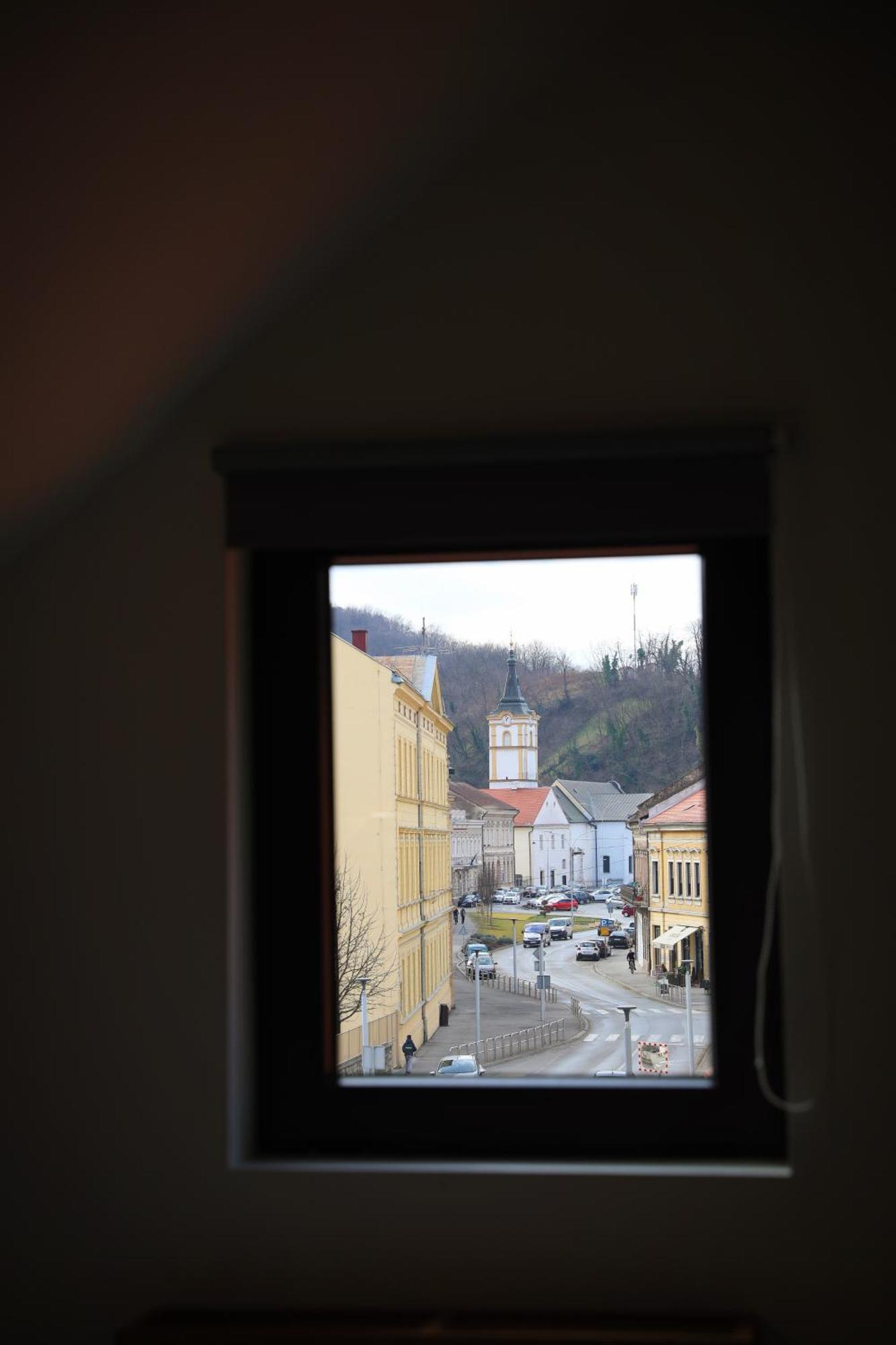 Sax-Win Hotel Pozega Bagian luar foto