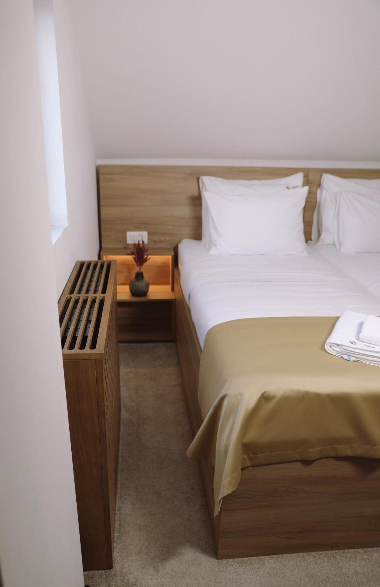Sax-Win Hotel Pozega Ruang foto