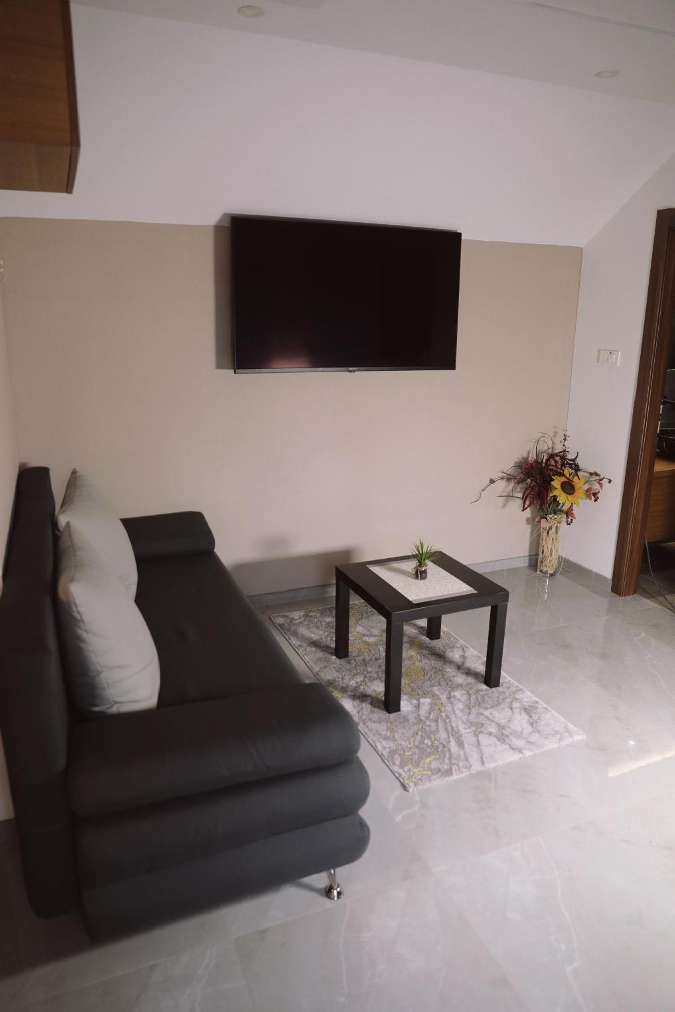 Sax-Win Hotel Pozega Ruang foto